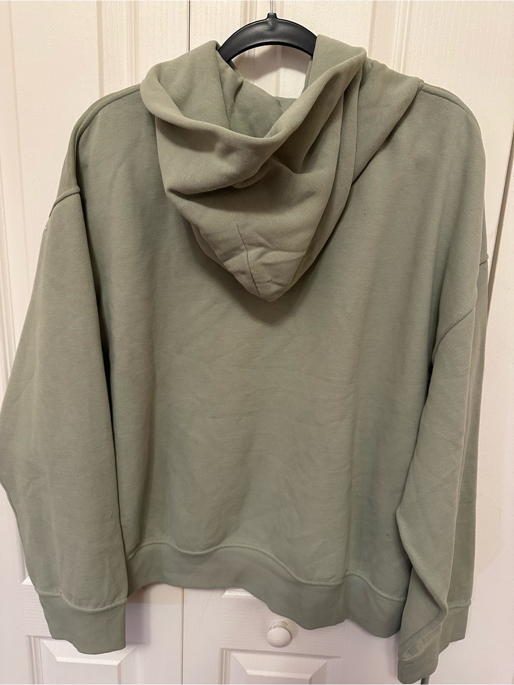 lululemon athletica Sage Green Relaxed Pullover Hoodie - Picture 2 of 3